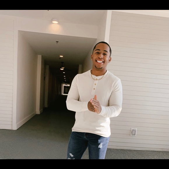 Meet your Posher, Nick - Picture 1 of 1